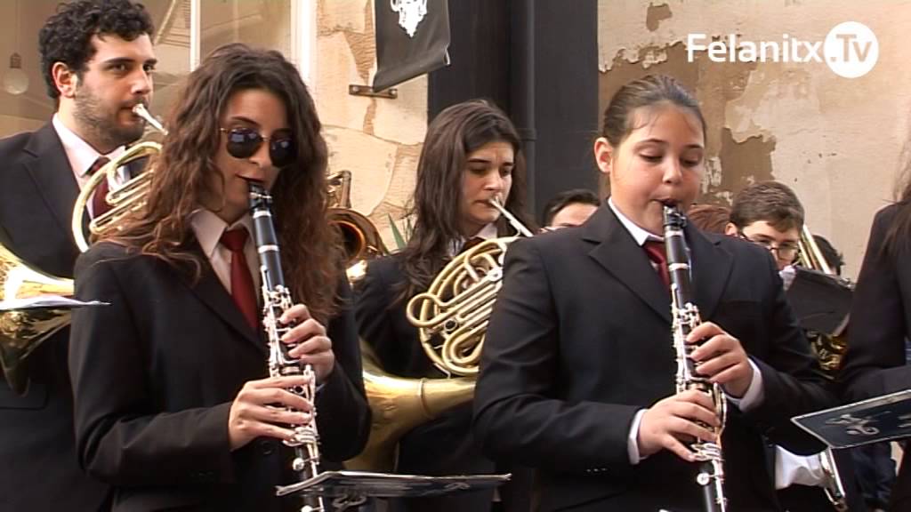 DIA DE PASQUA: ENCONTRADA, MÚSICA I SALERS