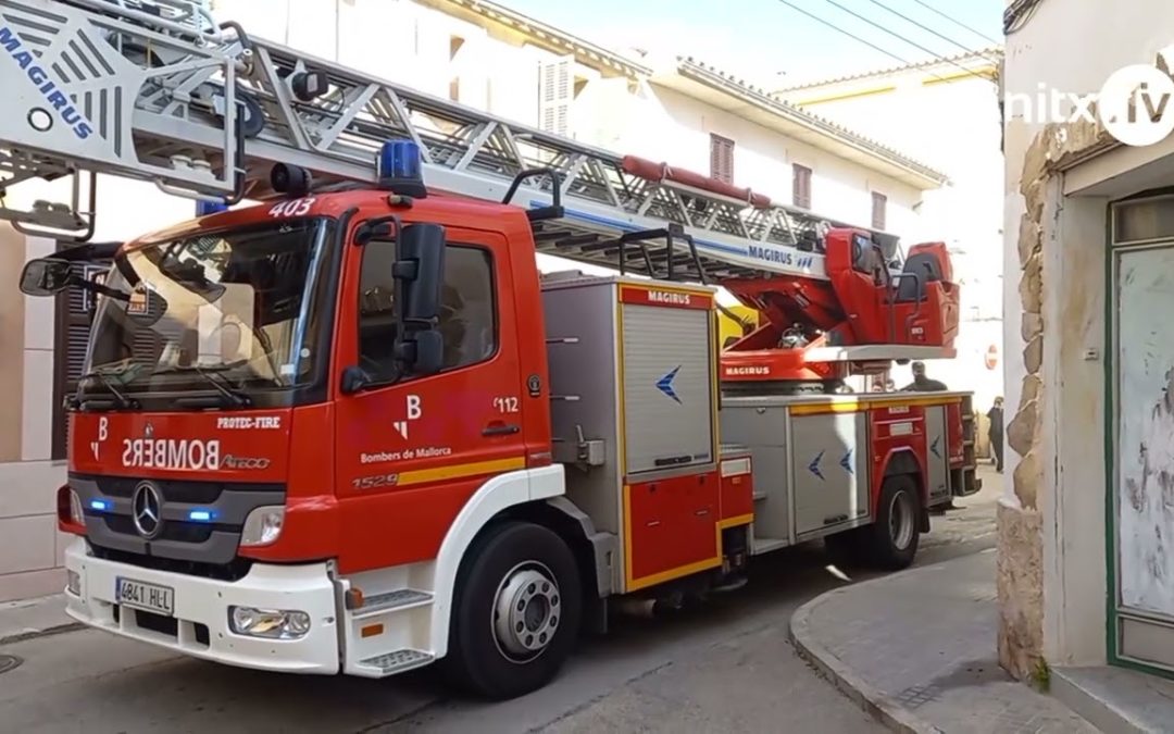 INCENDI CASA CARRER DE LA MAR, FELANITX