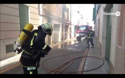 Incendi al carrer des Juevert de Felanitx