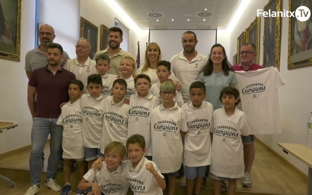 Els benjamins del  CE Felanitx, campions de lliga