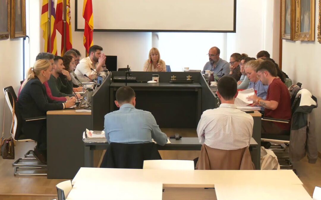 Ple ajuntament 14 abril 2025. Primera part