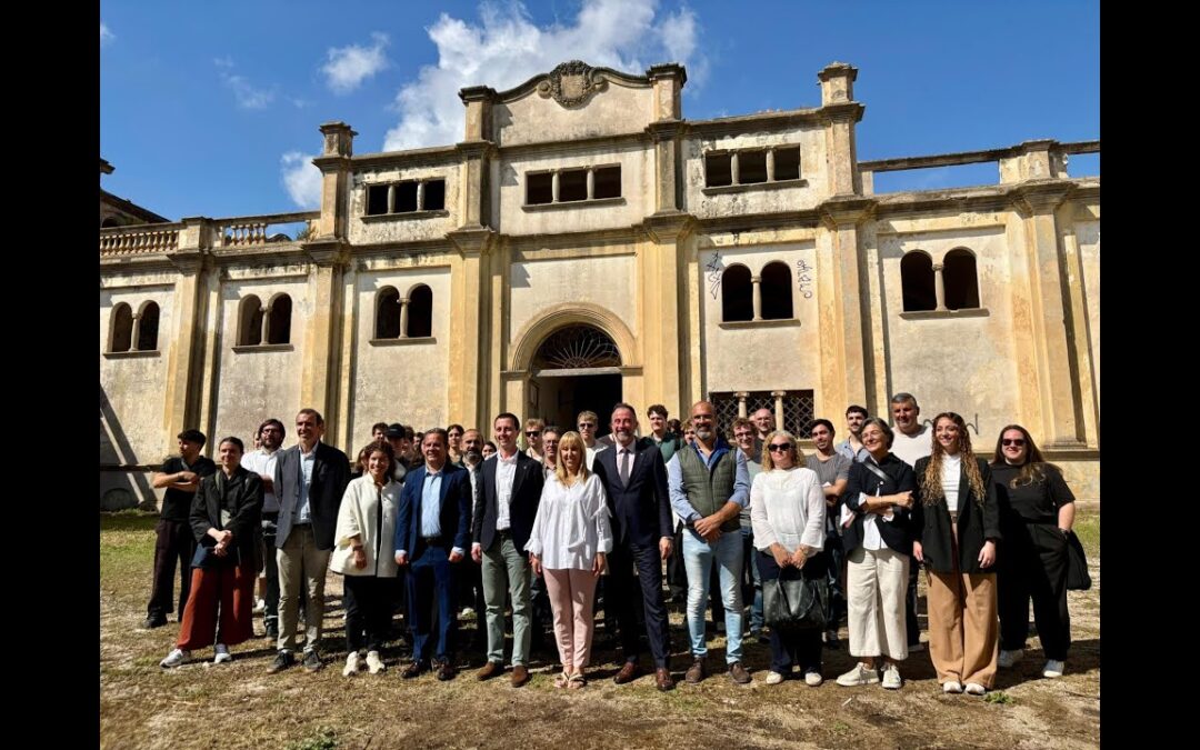 30 arquitectes europeus estan interessats en restaurar es Sindicat