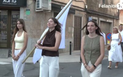 Estrena dels goigs nous de Sant Agustí i penjada de bandera